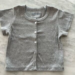 Katie J NYC Gray Short Sleeve Button-Up Tee